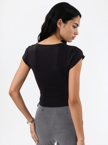 Busem Shirt in Black