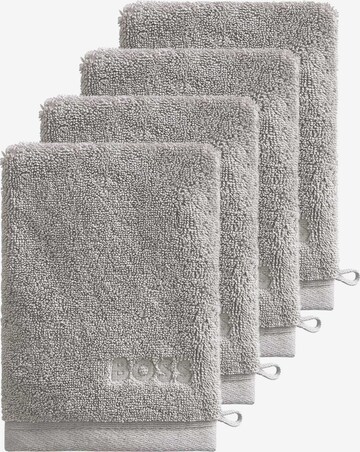 BOSS Home Towel in Silver