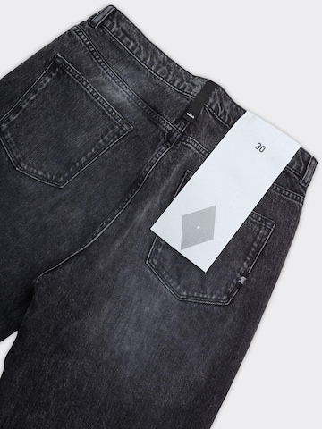 AMISH Regular Jeans in Black