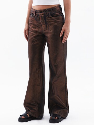 Wide leg Jeans di OXXO in marrone: frontale