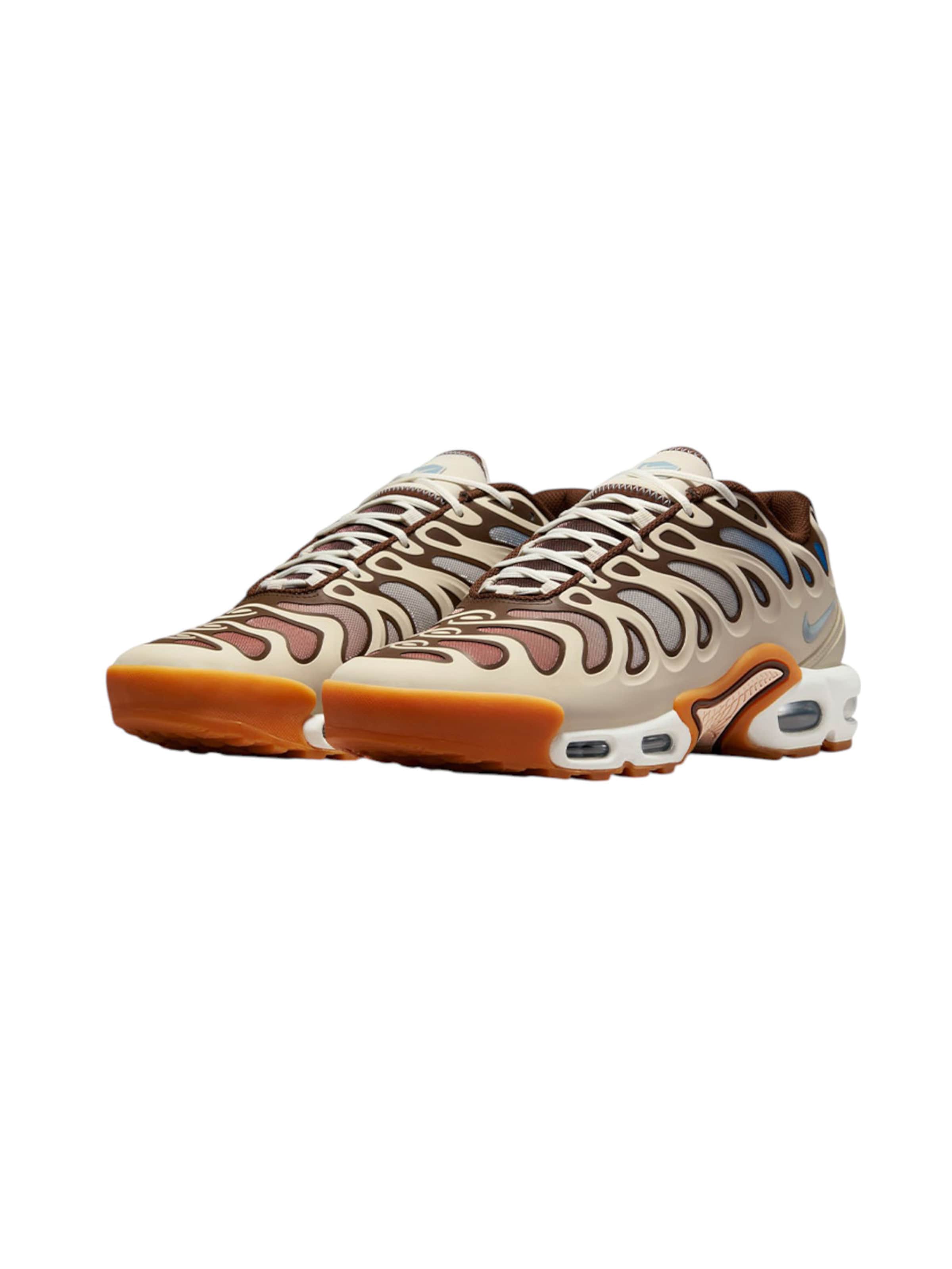 Sneaker bassa 'AIR MAX PLUS REM' di Nike Sportswear in marrone: frontale