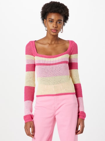 NA-KD Sweater in Pink: front