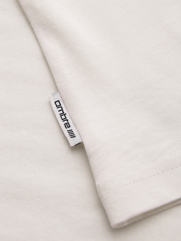 Ombre - Camiseta en blanco
