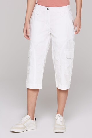 Soccx Regular Pants in White: front