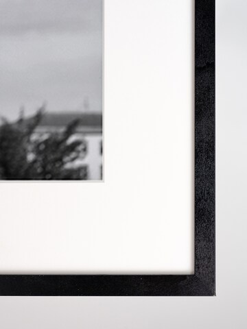 Liv Corday Image 'Fugitive' in Black