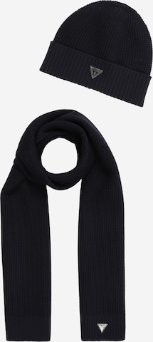 mėlyna GUESS Megzta kepurė: priekis