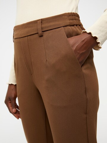 Effilé Pantalon OBJECT en marron