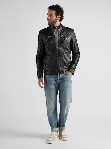 JCC Tussenjas in Bruin