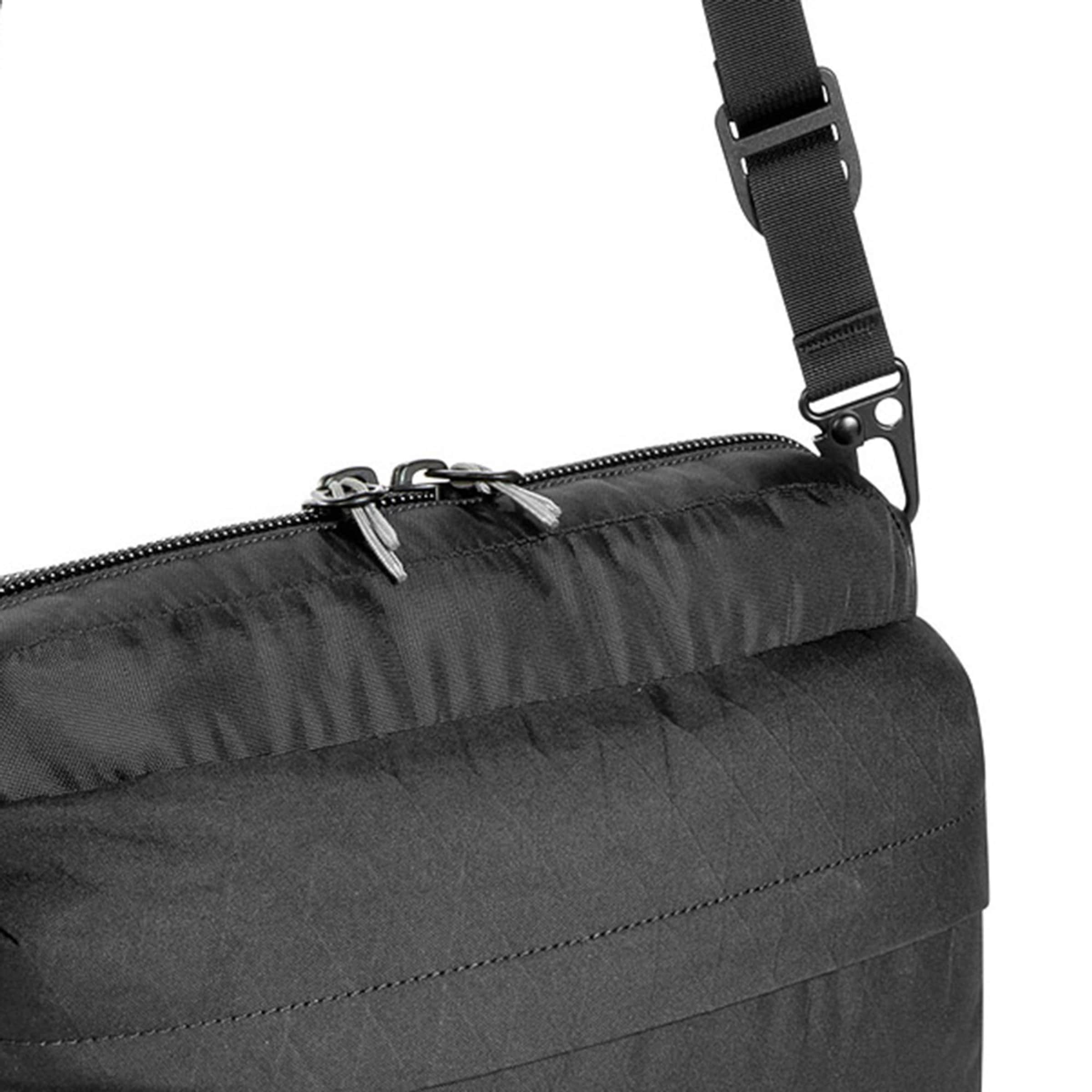 Sac à bandoulière TATONKA en noir