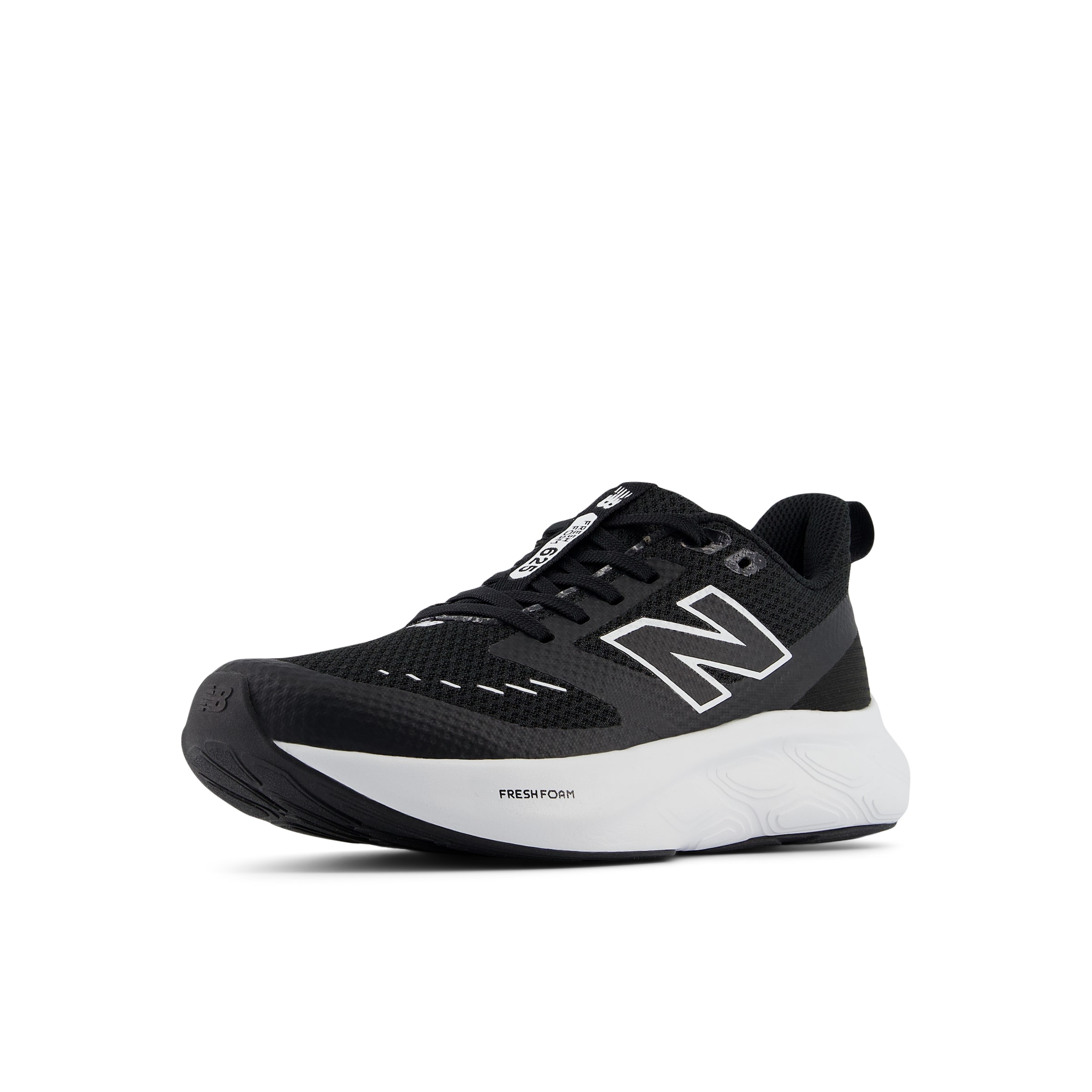 Chaussure de sport new balance en noir : devant