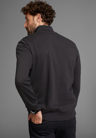 Man's World Sweatshirt in Grey