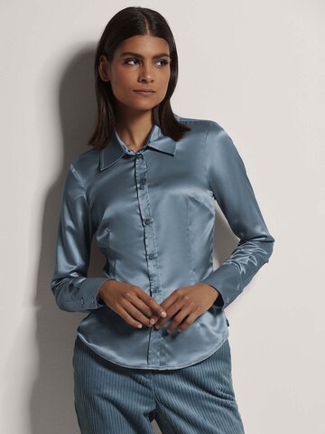Chemisier MADELEINE en bleu : devant