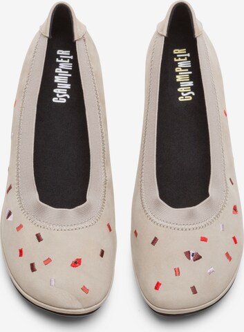 CAMPER Ballerina 'Twins' in Beige