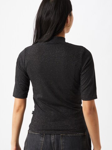 Tricou 'Keeley' de la Dr. Denim pe negru