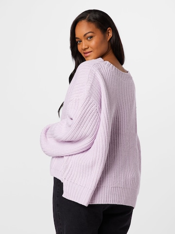Urban Classics Sweater in Purple