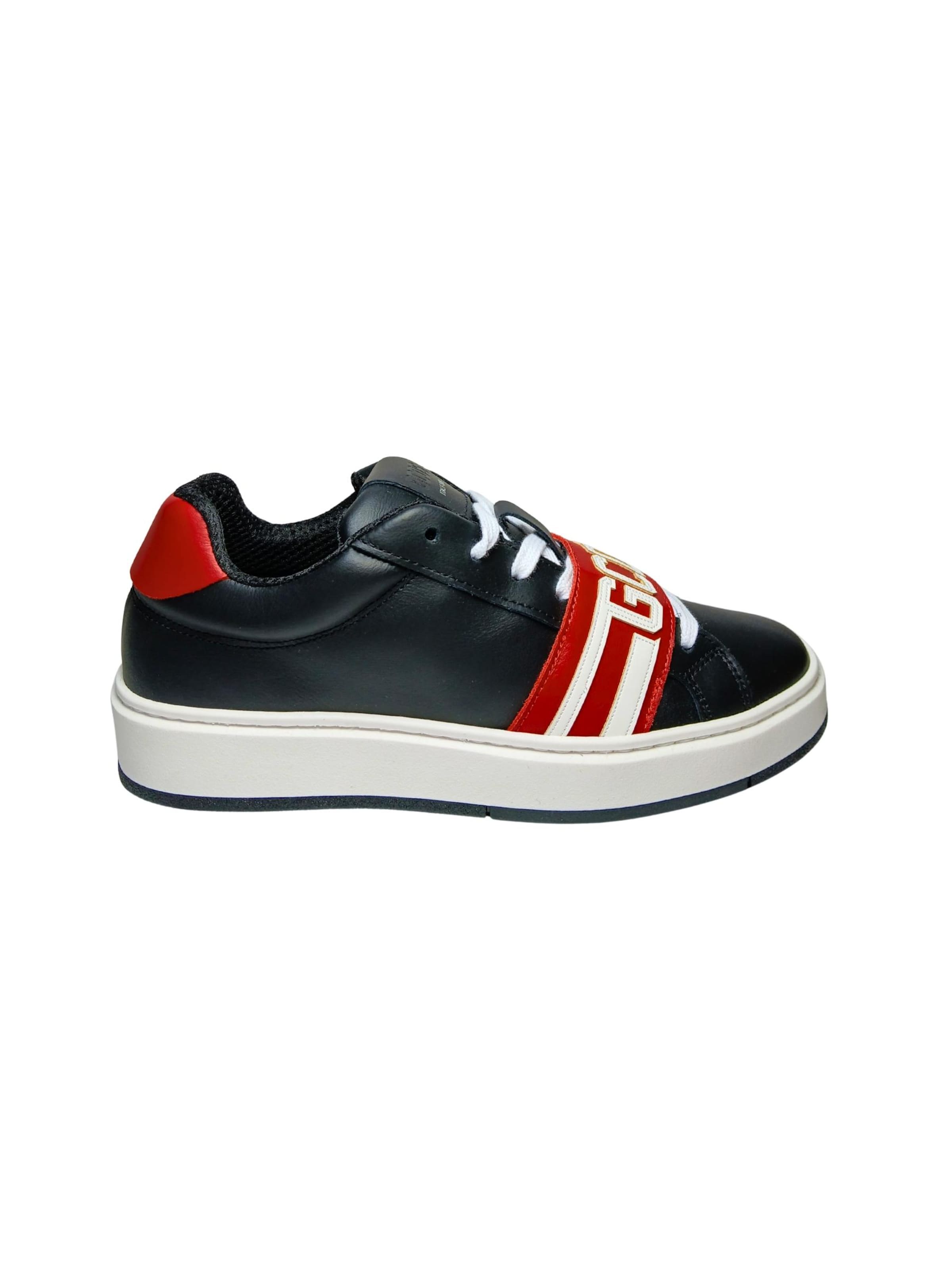 GCDS Sneaker low in Schwarz: Vorderseite