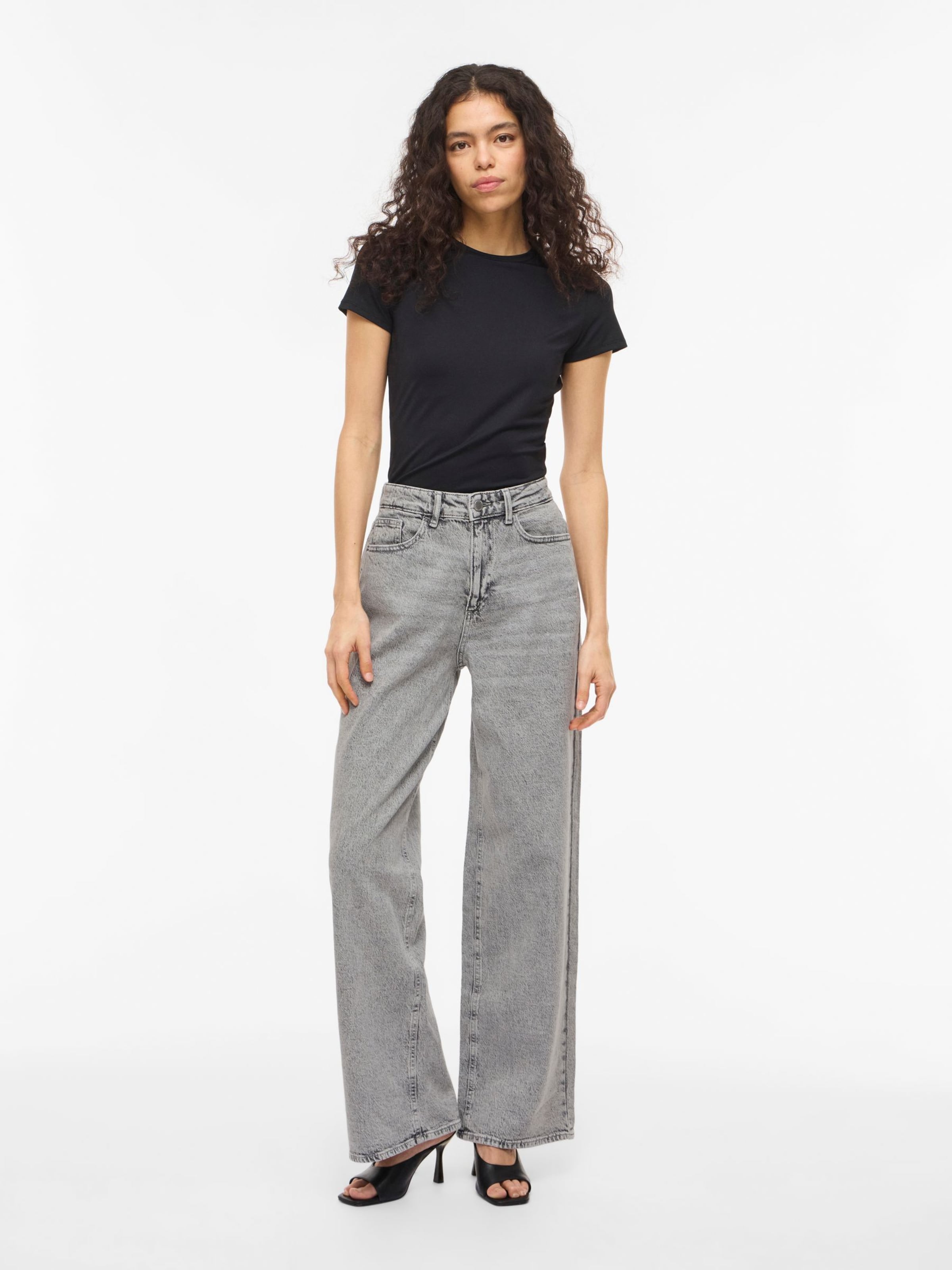 VILA Wide leg Jeans 'VMFREYA' in Grey: front