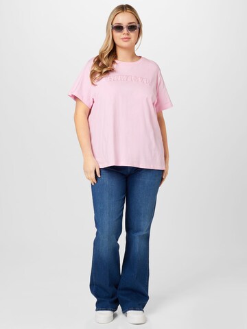 Tommy Hilfiger Curve T-Shirt in Pink