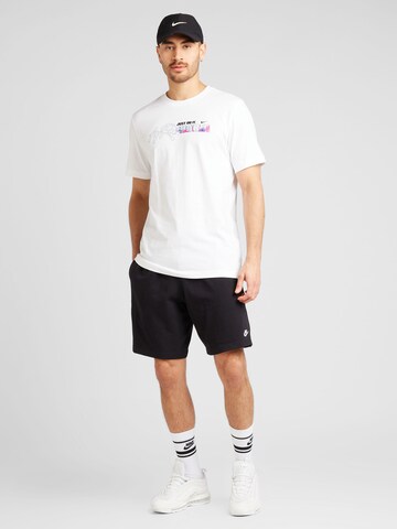 Tricou de la Nike Sportswear pe alb