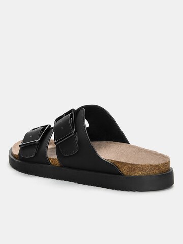 Pull&Bear Mule in Black