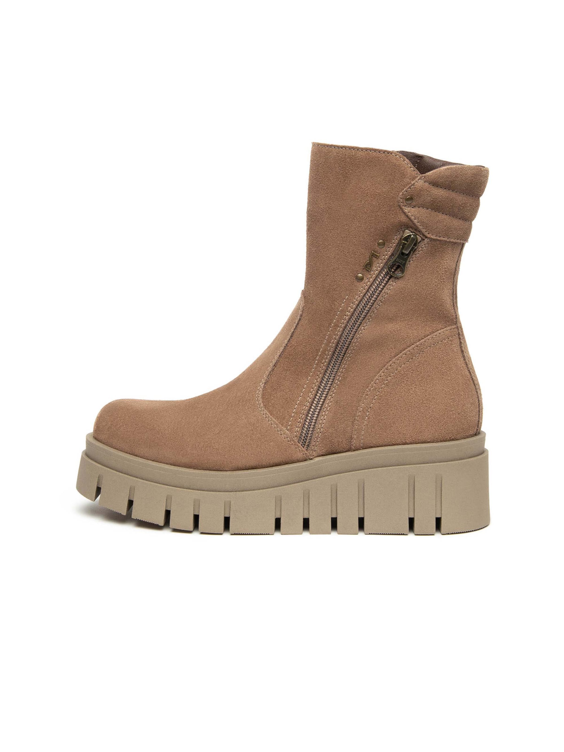 Bottines 'Sulmona' Nero Giardini en marron : devant