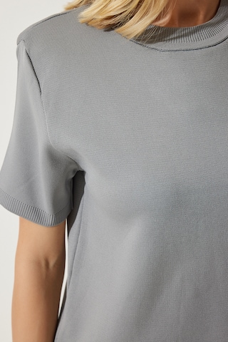 Maglietta di Happiness İstanbul in grigio