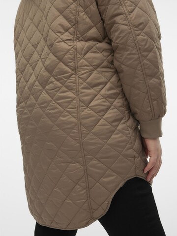 Vero Moda Curve Wintermantel in Bruin