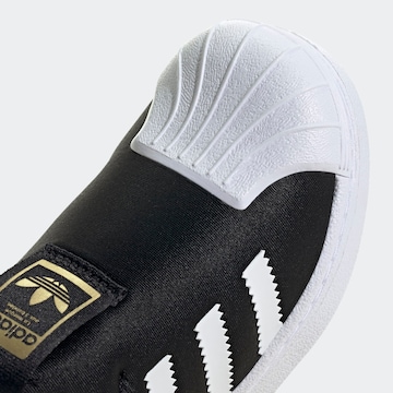 ADIDAS ORIGINALS Tennarit 'Superstar 360' värissä musta