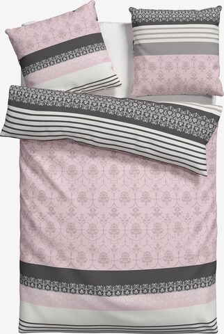 HOME AFFAIRE Duvet Cover in Pink: front