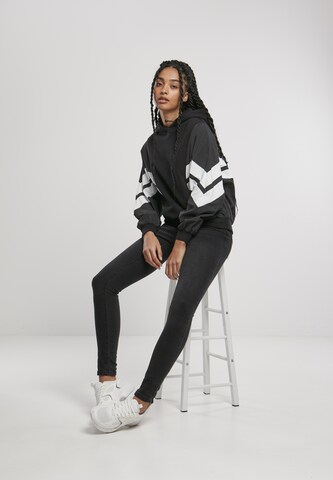 Urban Classics Sweatshirt in Zwart