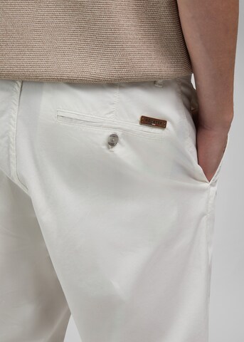 HECHTER PARIS Regular Chino in Wit