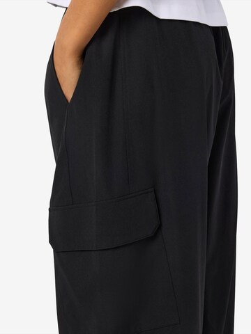Noisy may Loose fit Cargo Pants 'NMKIRBY' in Black
