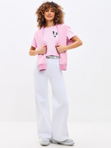 CAT by Maniita Lacitta Shirt RIDER CAT in Pink