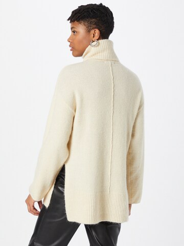 Gina Tricot Sweater in White