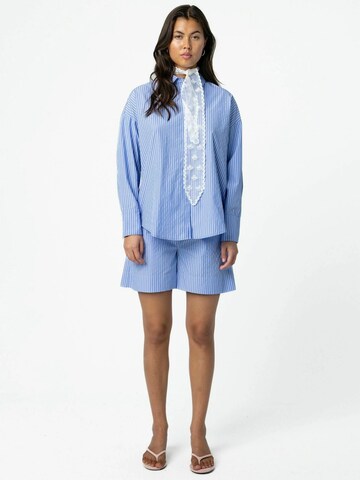 Coster Copenhagen - Blusa 'Harper' en azul