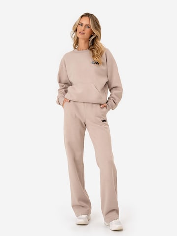 cut my fashion Træningsdragt 'CMF by Kamile' i beige: forside