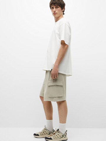 Pull&Bear Regular Shorts in Beige