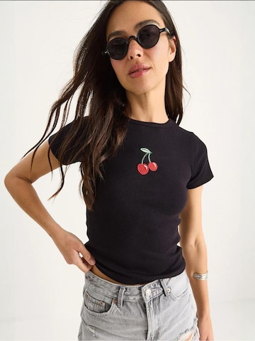 Bianco Lucci T-Shirt in Schwarz
