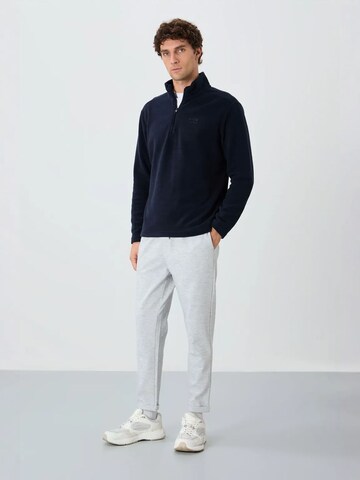 Tommy Life Sweater in Blue