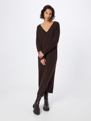 LA STRADA UNICA Knitted dress 'RAVEN' in Brown: front