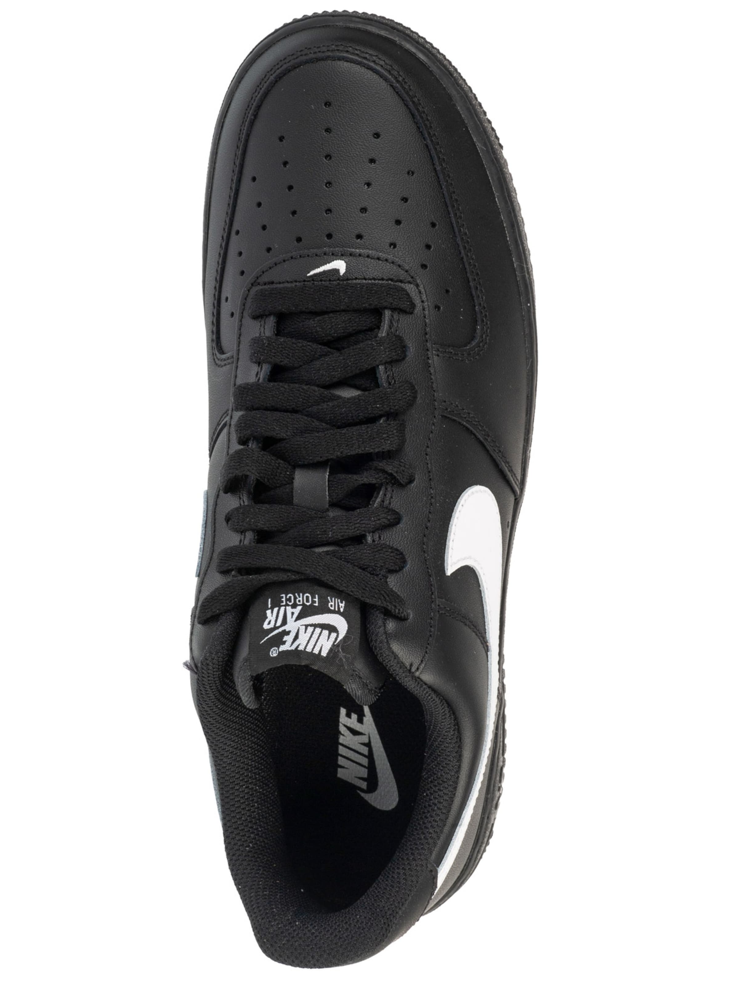 NIKE Sneakers 'Nike Air Force 1 07' in Black
