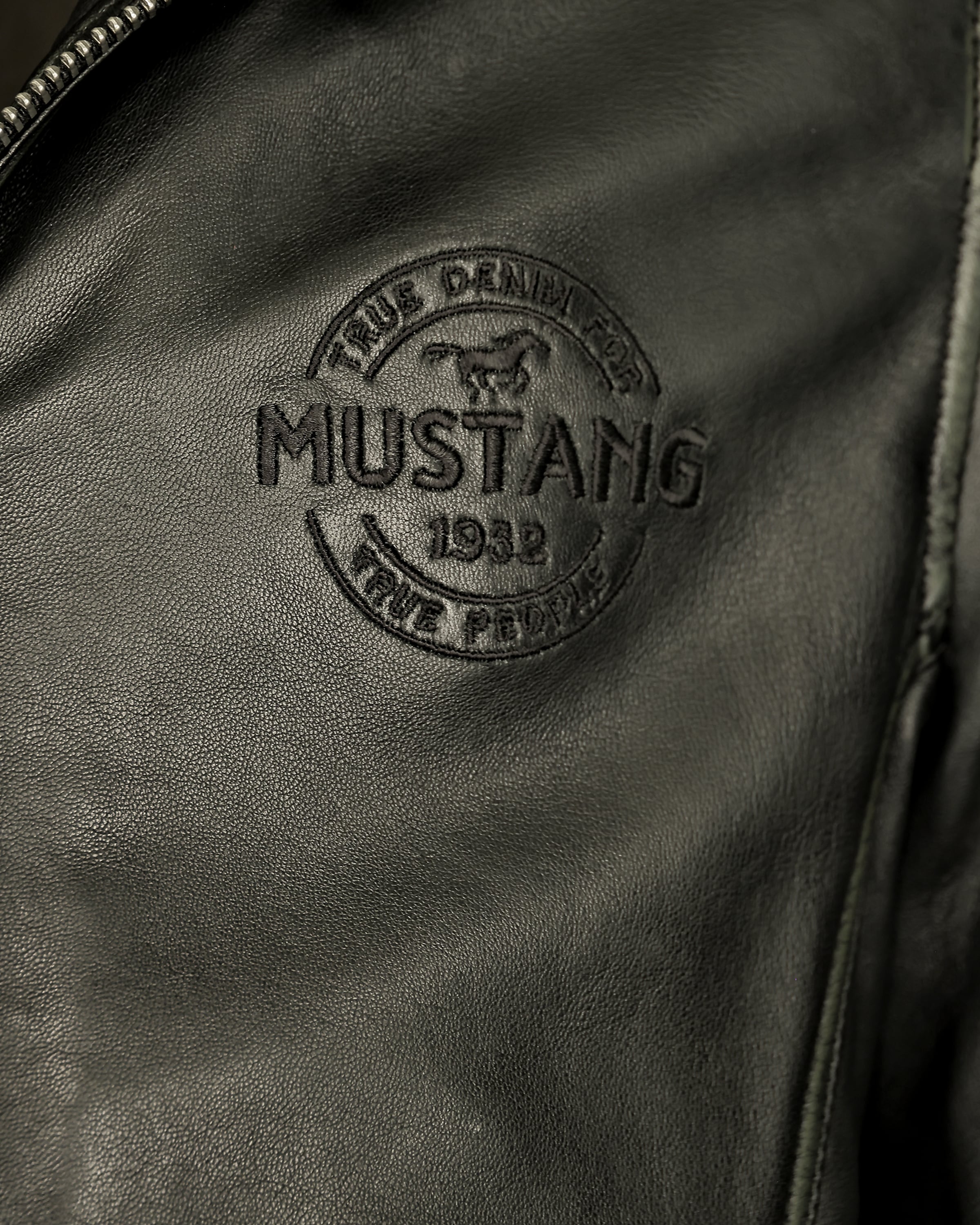 MUSTANG Tussenjas ' 31021308 ' in Zwart