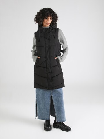 GARCIA Vest in Black: front