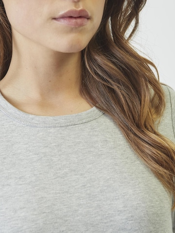 T-shirt 'Granny' co'couture en gris