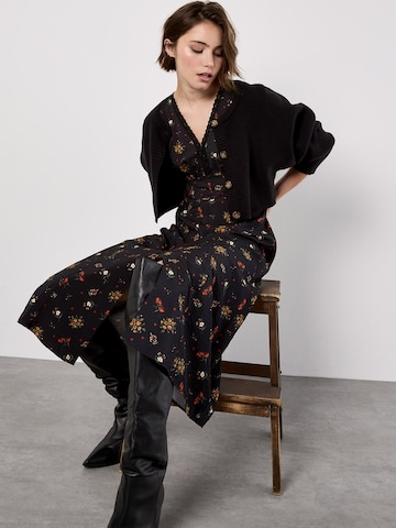 Robe ' ' Apricot en noir