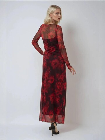 Hiccup Dress in Red