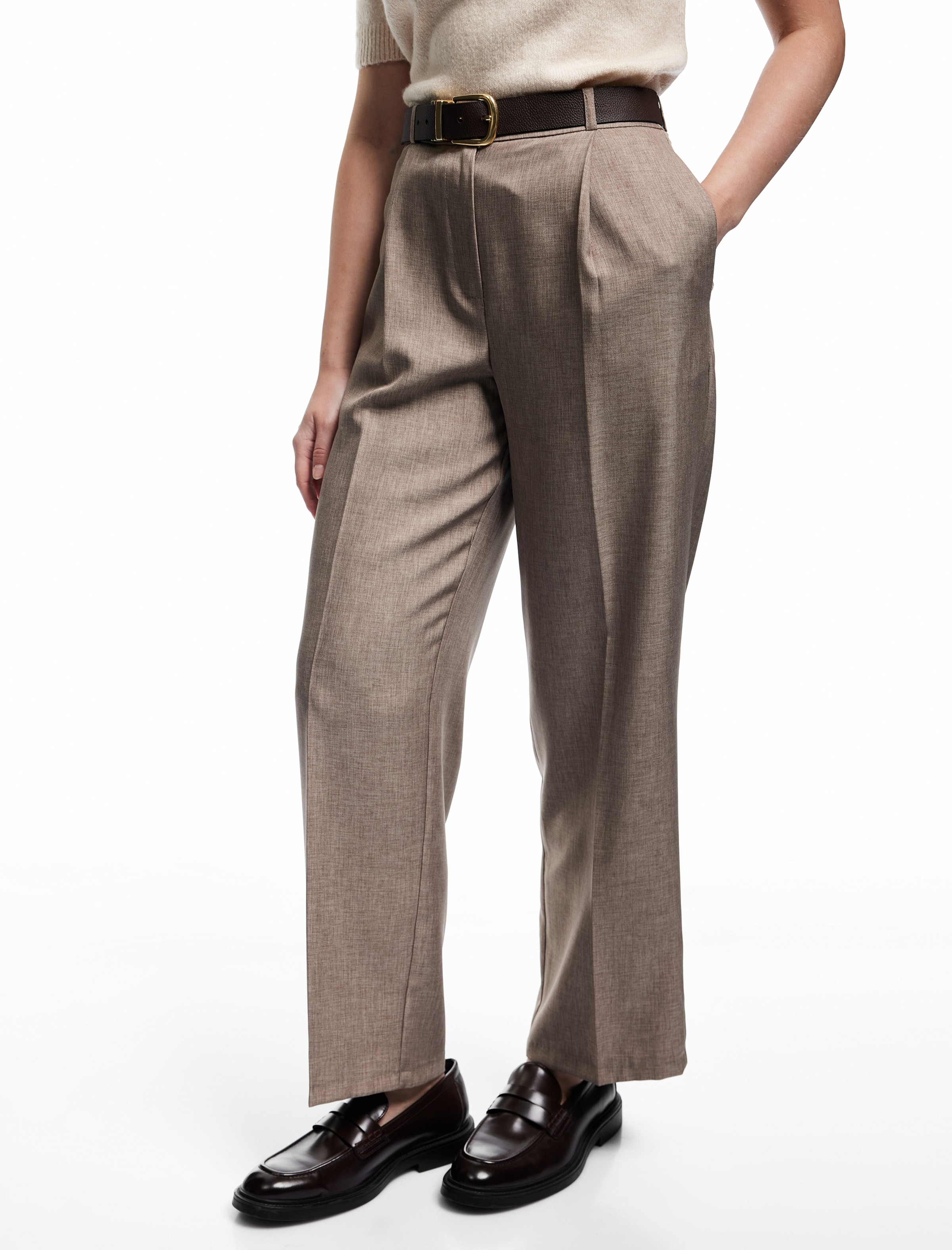 Koton Loose fit Trousers with creases in Brown: front