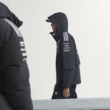 ADIDAS PERFORMANCE Funkční bunda 'Mercedes-AMG Petronas Formula 1 Team' – černá