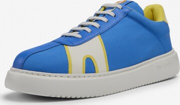Sneaker bassa ' Runner K21 ' di CAMPER in blu: frontale