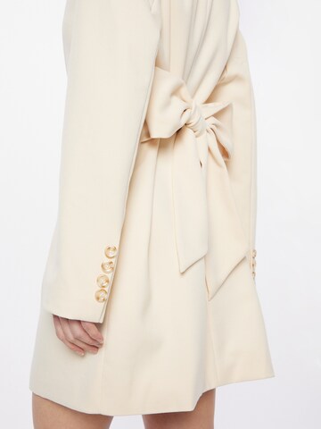 Robe Nasty Gal en beige